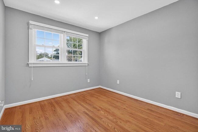 Building Photo - 7107 Vermillion Pl
