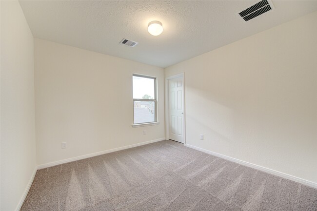 Building Photo - 6120 Whitewing Rd