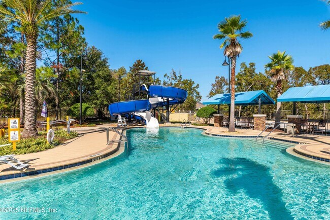 Building Photo - 4556 Pine Ridge Pkwy