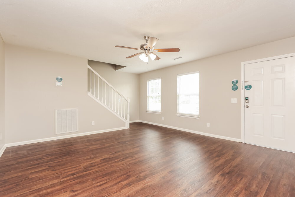 Building Photo - 222 Hermitage Dr