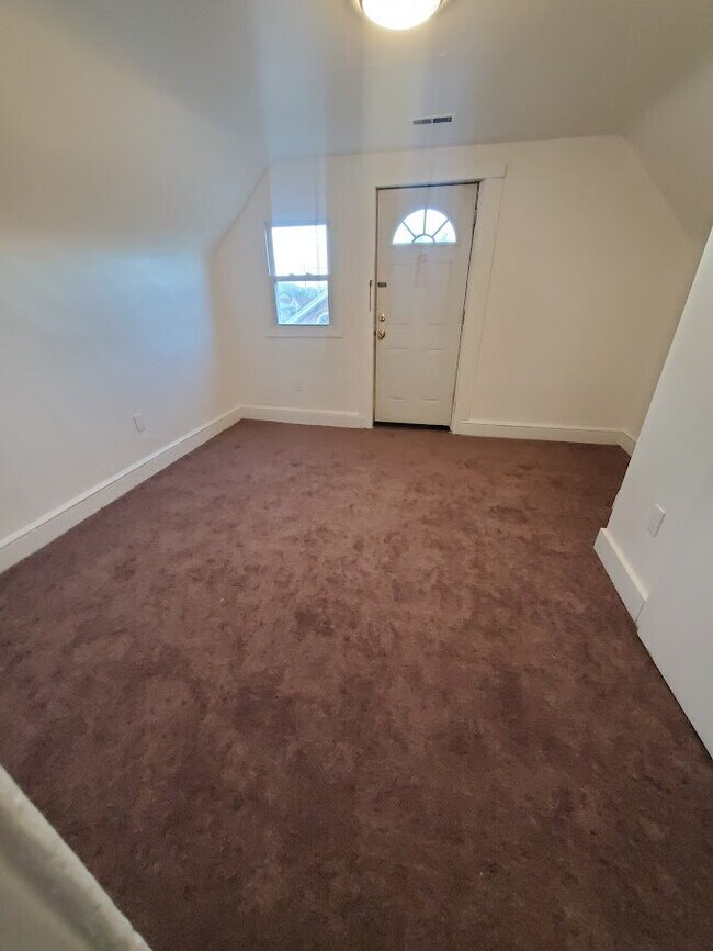 Building Photo - Cozy 2-Bed, 1-Bath Apartment in Westville! Fresh new carpets & freshly painted walls and cabinets...