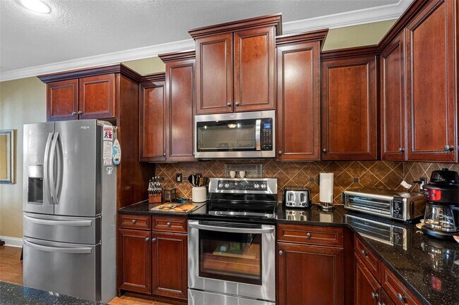 Building Photo - 10685 Whittington Ct