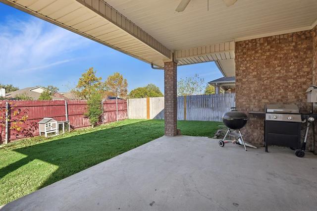 Building Photo - 8837 Sunset Trace Dr