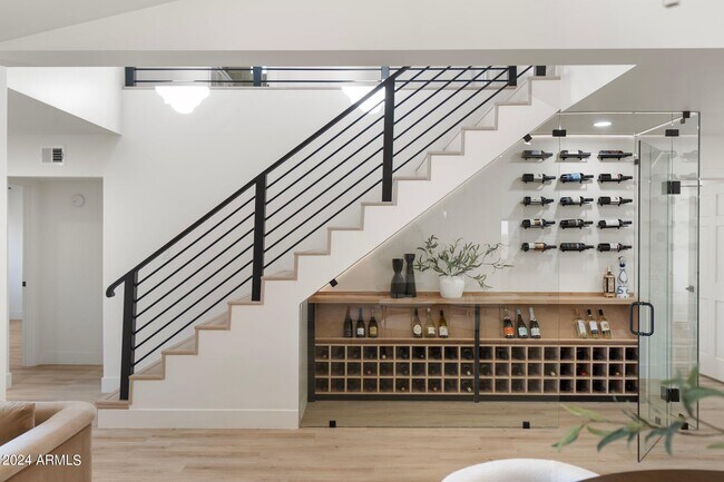 Building Photo - 1643 W Griswold Rd