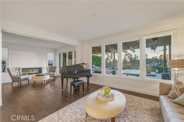 Building Photo - 426 Camino Bandera