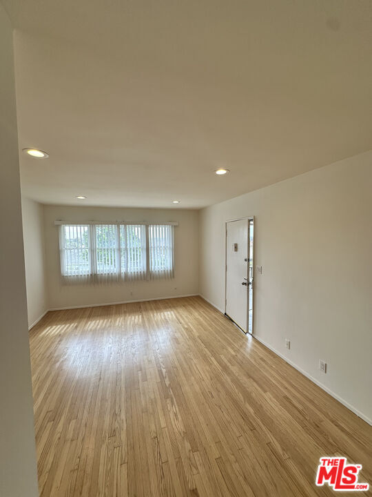 Building Photo - 5828 Condon Ave