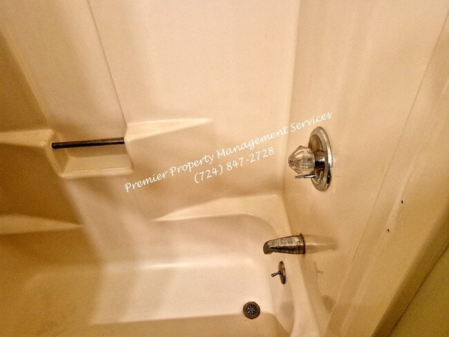 Building Photo - 485 New York Ave