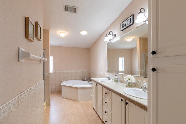 Building Photo - 2968 Eagle's Nest Way
