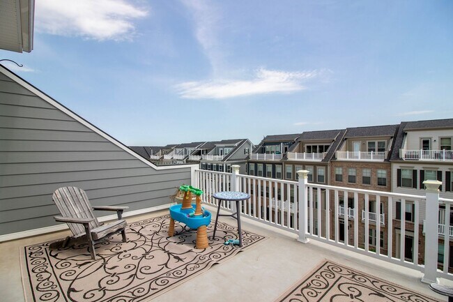 Building Photo - 17268 Herring Gull Ln