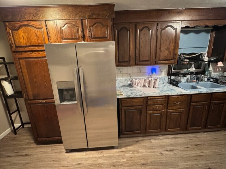 Building Photo - 6 Greenacre Rd