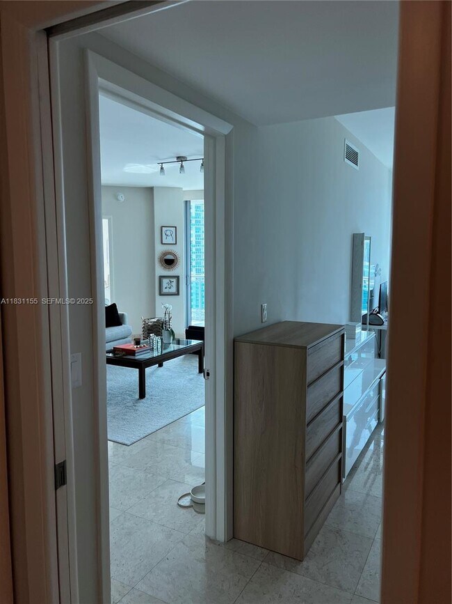 Building Photo - 350 S Miami Ave