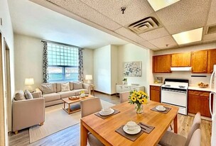 Building Photo - Comfortable Living at Blume Lofts, Wapakoneta