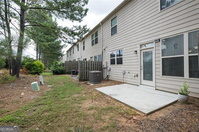 Building Photo - 1555 Creek Bend Ln NW