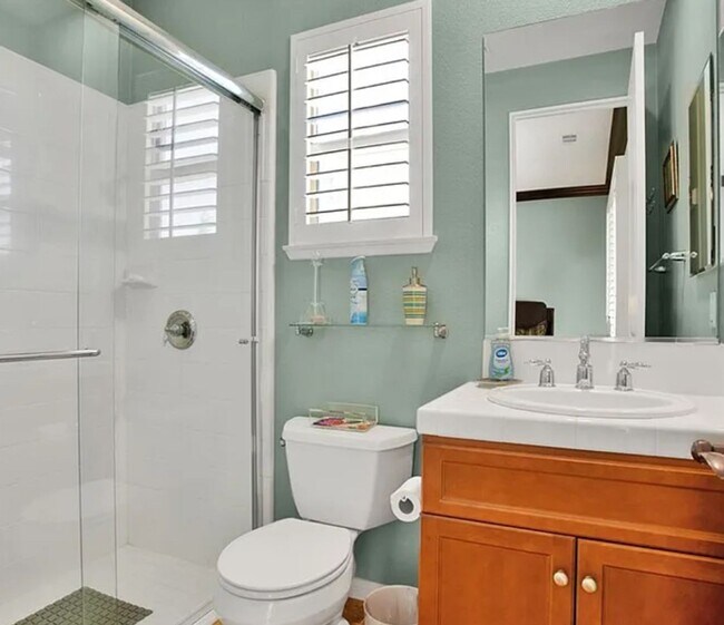 Building Photo - STUNNING STONEBROOK ESTATES HOME