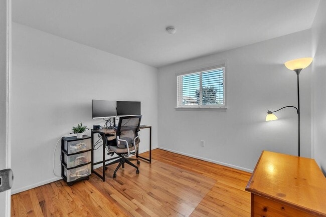 Building Photo - 35968 Jamison St