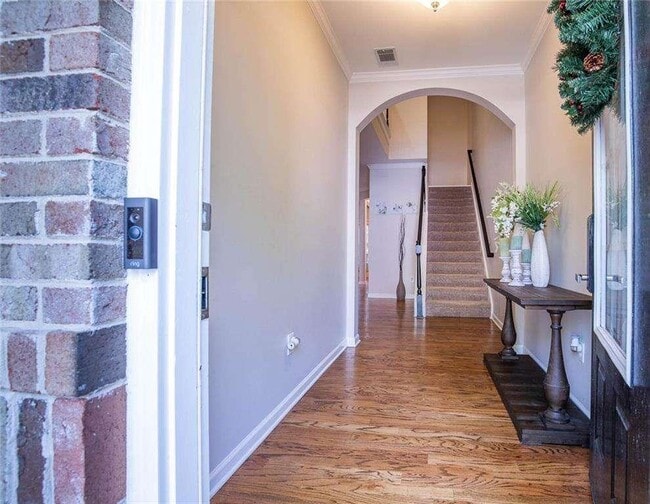 Building Photo - 2396 Meadow Falls Ln