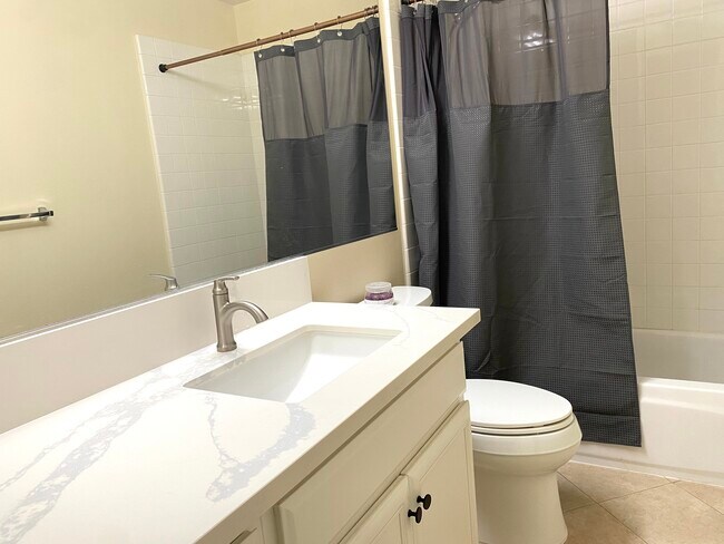 Building Photo - 3755 Torrey Vw Ct