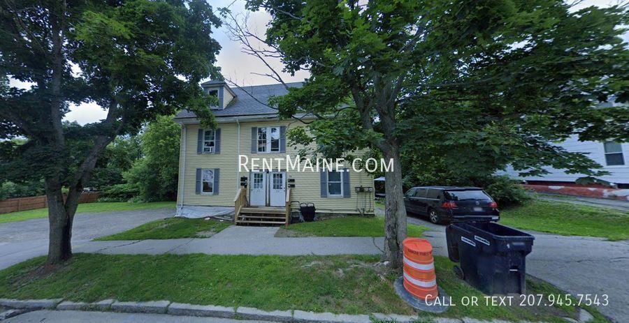 Building Photo - 22 Birch St