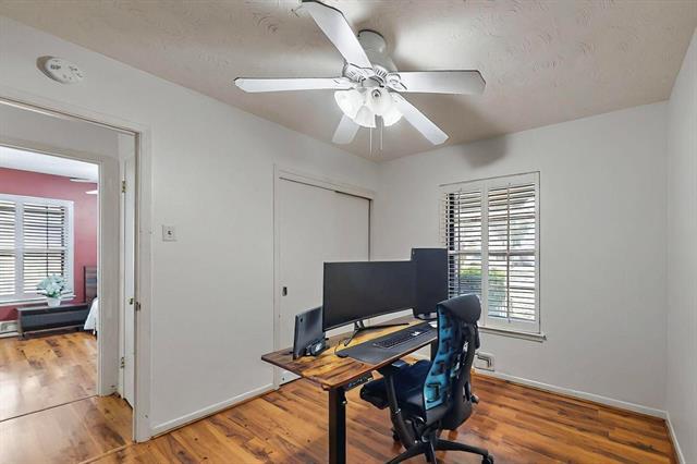 Building Photo - 7305 Lehigh Dr