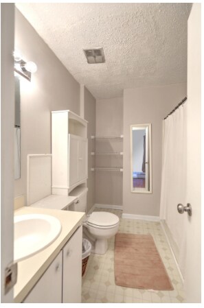 Building Photo - 1247 Lake Mallard Blvd