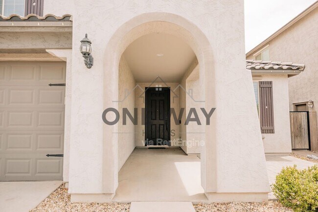 Building Photo - 9645 E Tupelo Ave