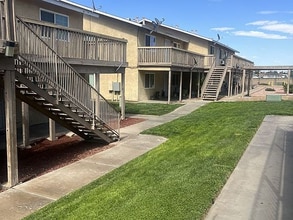 Building Photo - 18462 Montezuma St