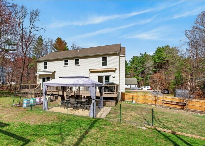 Building Photo - 158 Tina Dr