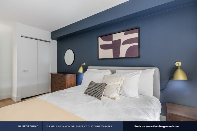Building Photo - The Chelsea, 160 W 24th St