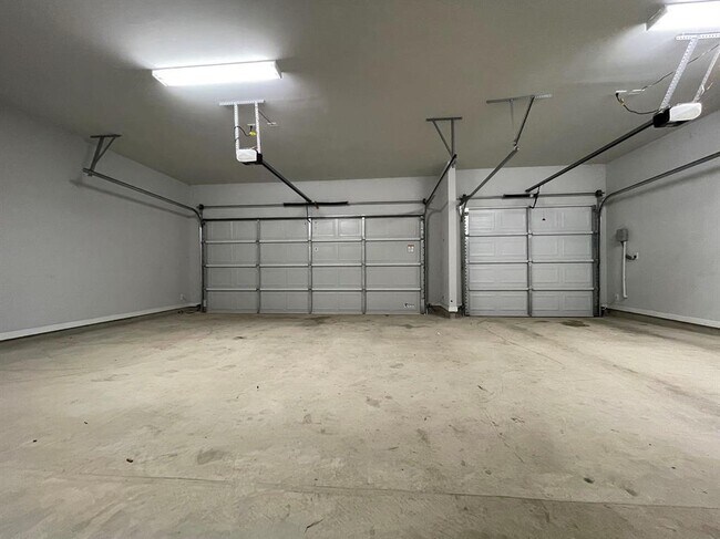 Building Photo - 1029 Kerrwood Wy
