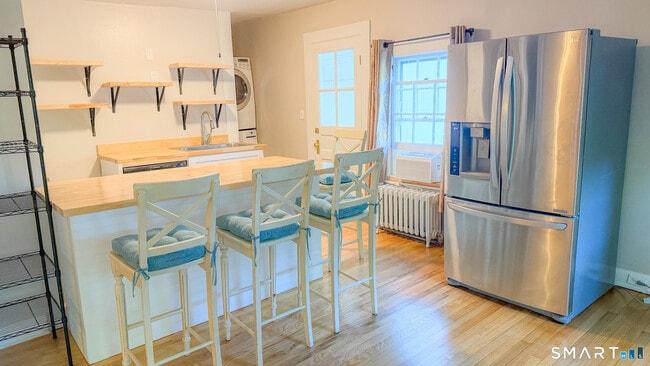 Building Photo - 34 Hamilton Ave