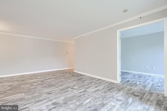 Building Photo - 201 Star Pointe Ct