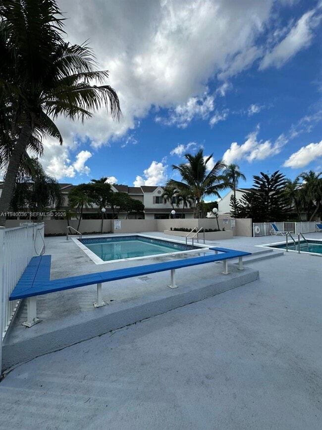 Building Photo - 17500 NW 67th Pl