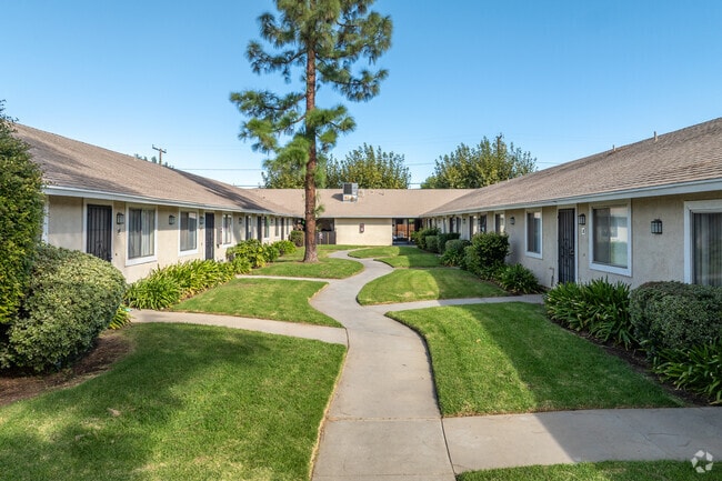 Building Photo - Eucalyptus Apartments