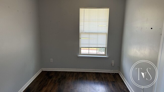 Building Photo - RATE DROP ALERT! (was $3000/month) and SUM...