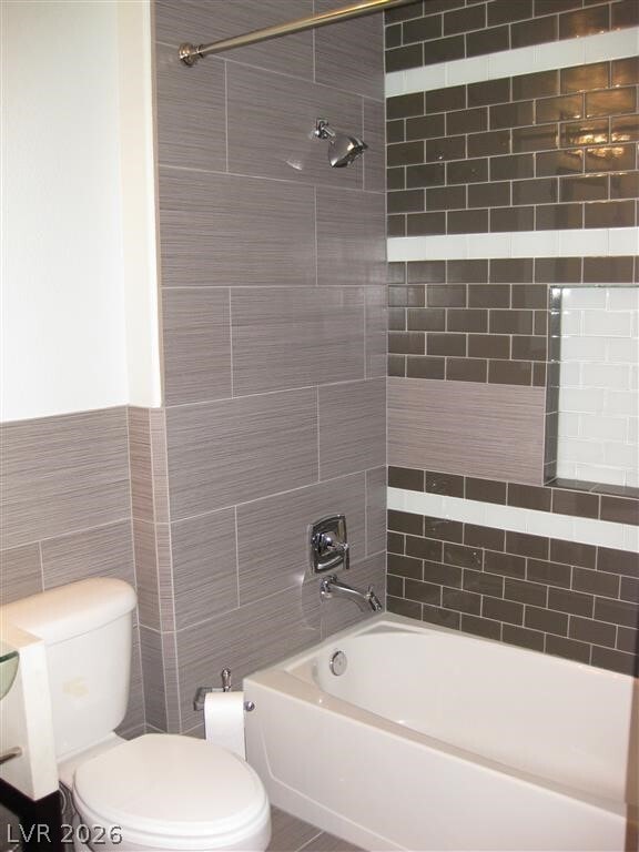 Building Photo - 2994 Matese Dr