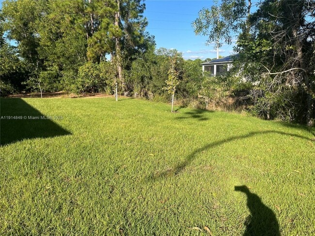 Building Photo - 55 Douglas Ave S