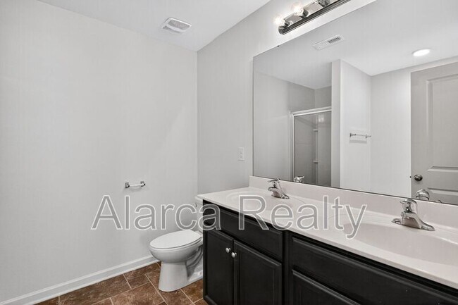 Building Photo - 4019 John Dale Ln