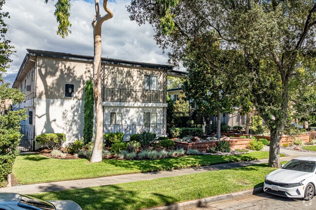 Alternate - Magnolia Apartments