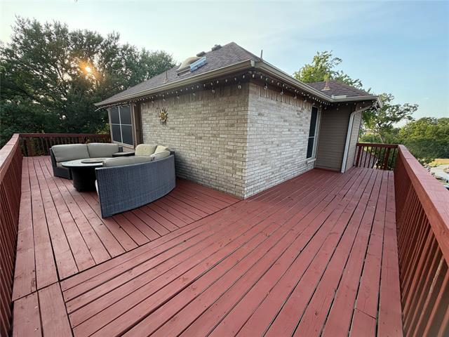Building Photo - 1365 W Branch Hollow Dr