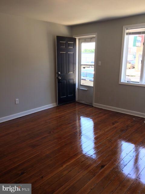 Building Photo - 2445 E Huntingdon St