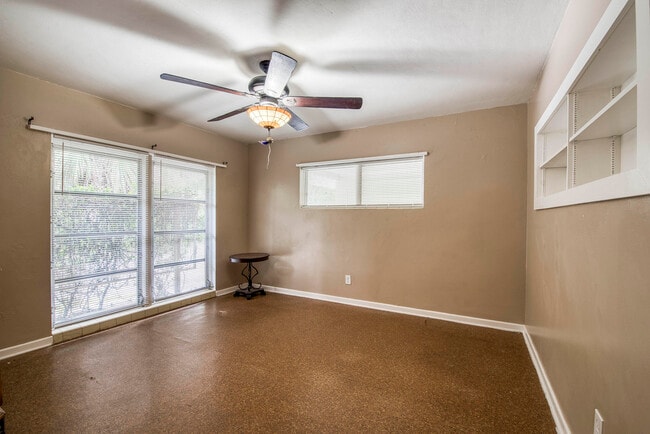 Building Photo - 4111 S Indian River Dr