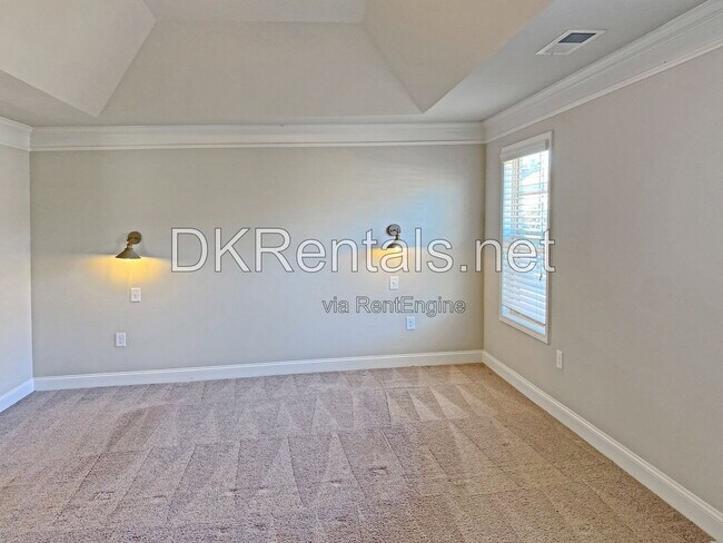 Building Photo - 582 Warrenton Run Dr