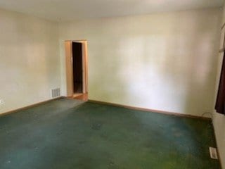 Building Photo - WHOLE HOUSE: 3 Bed 1 Bath close to UWEC! Available June 1st