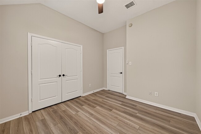 Building Photo - 2607 Plantation Hollow Ct