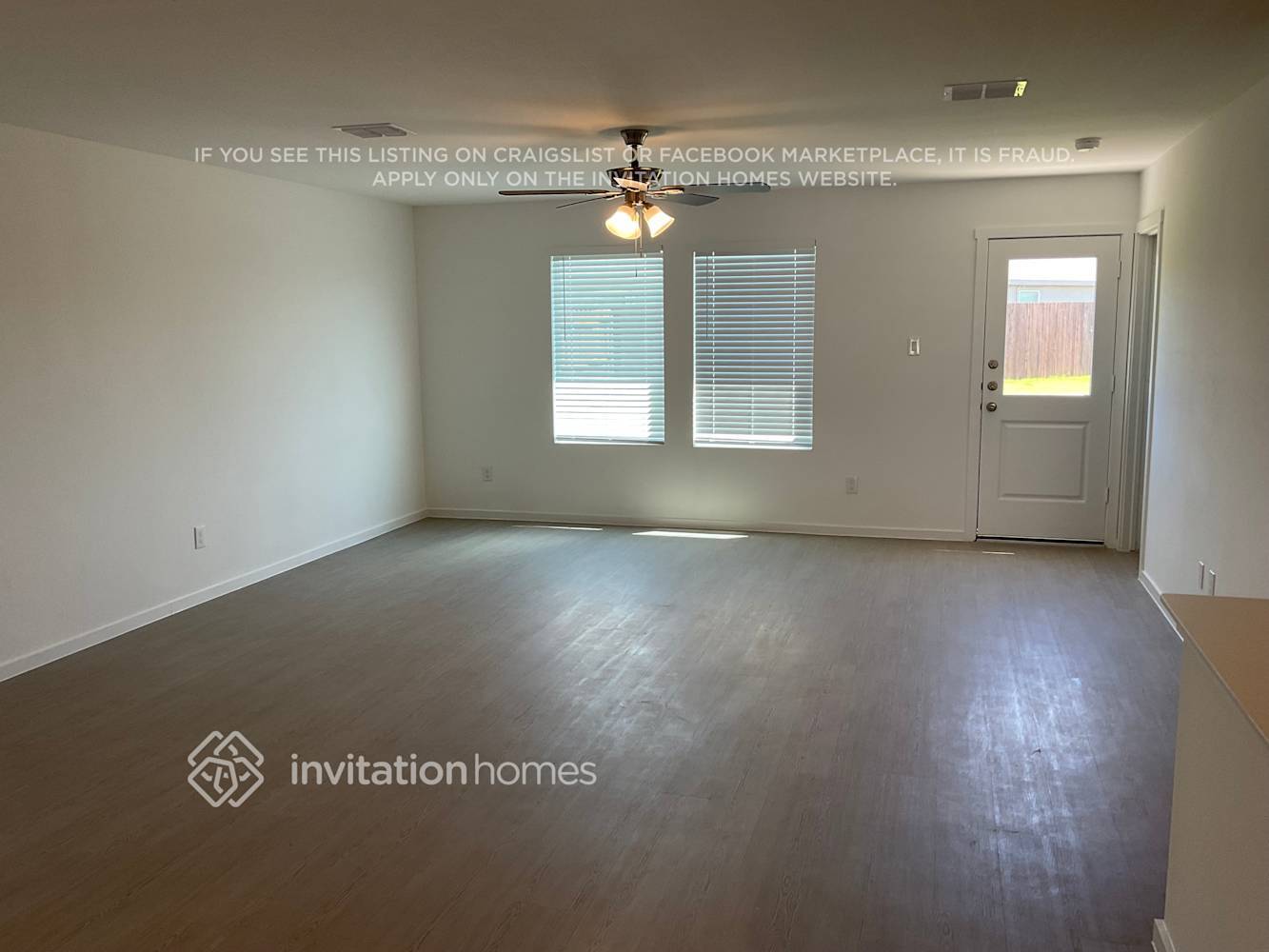 Building Photo - 934 Carrick Dr