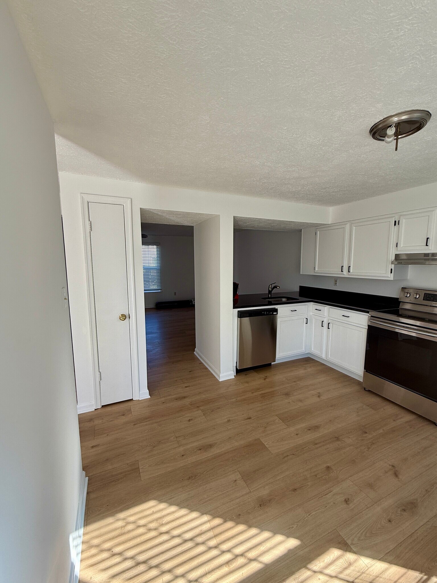 Building Photo - 1475 Mobley Ct