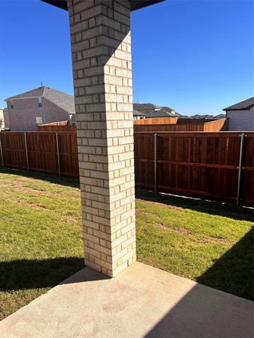 Building Photo - 900 Portina Dr