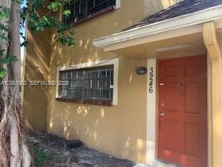 Building Photo - 3246 N Pine Island Rd