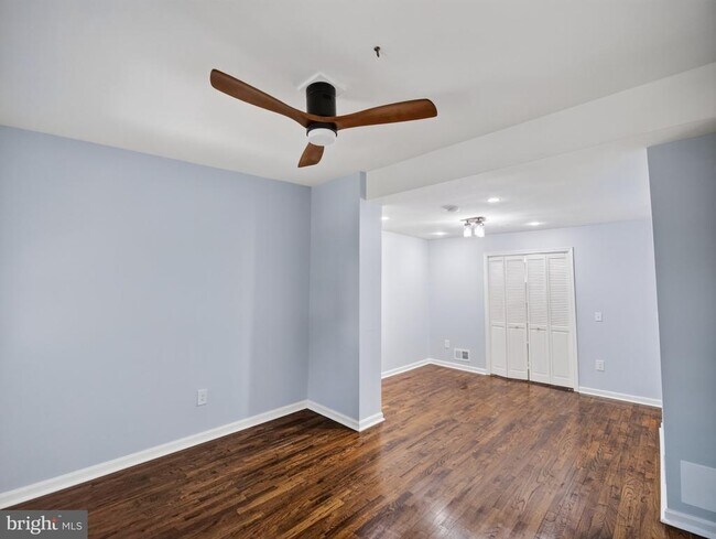 Building Photo - 4107 4th St NW