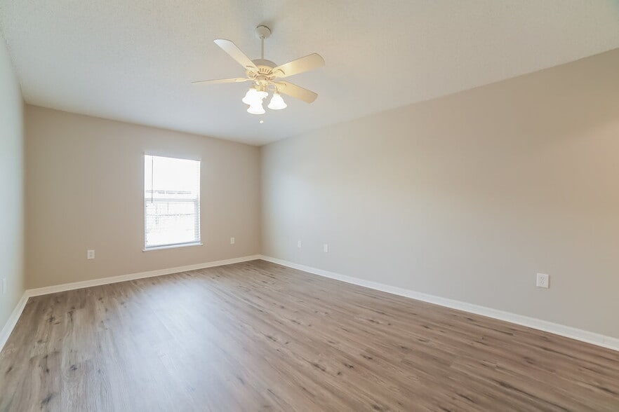 Building Photo - 4712 Newbourne Way